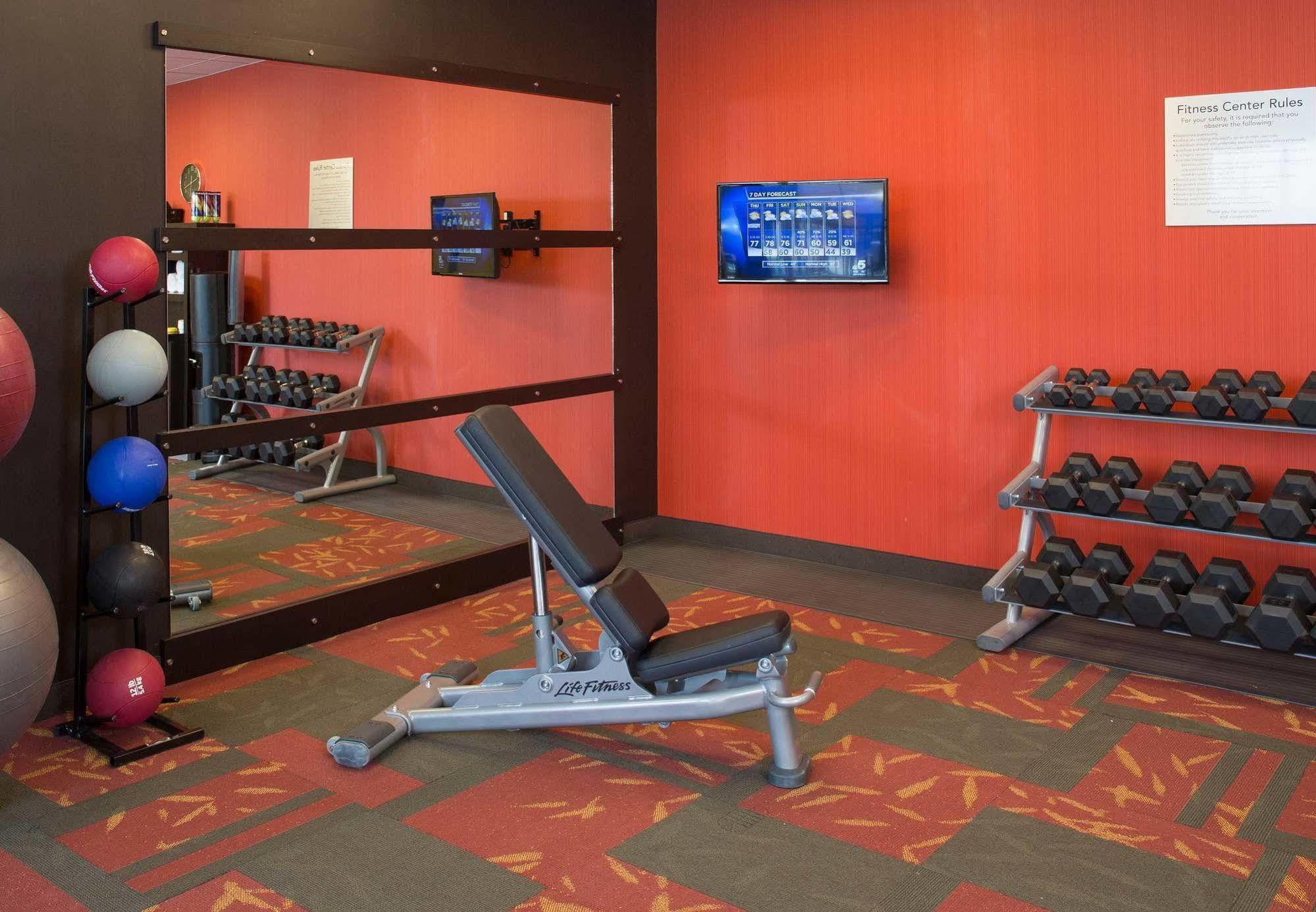Courtyard By Marriott Dallas Midlothian At Midlothian Conference Center Exteriör bild